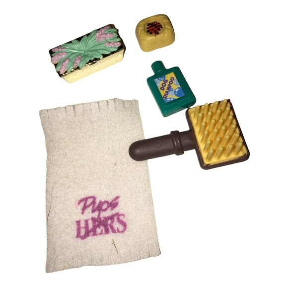 Vtg 1990s Littlest Pet Shop Accessory Lot 12 Dog Bowls Brushes Bucket & More - Picture 7 of 7